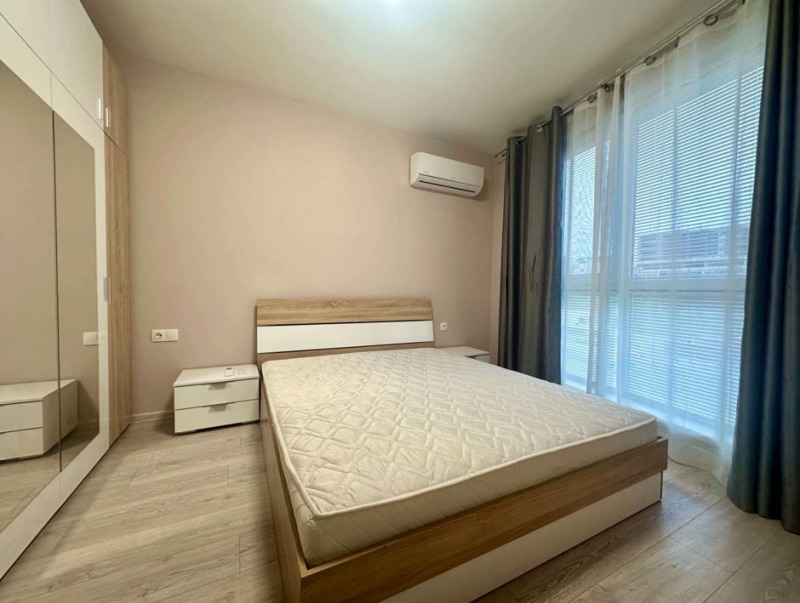 Дава под нем  3-стаен, град София, Люлин 8 •  650 EUR • ID 43001757 — holmes.bg - [1] 