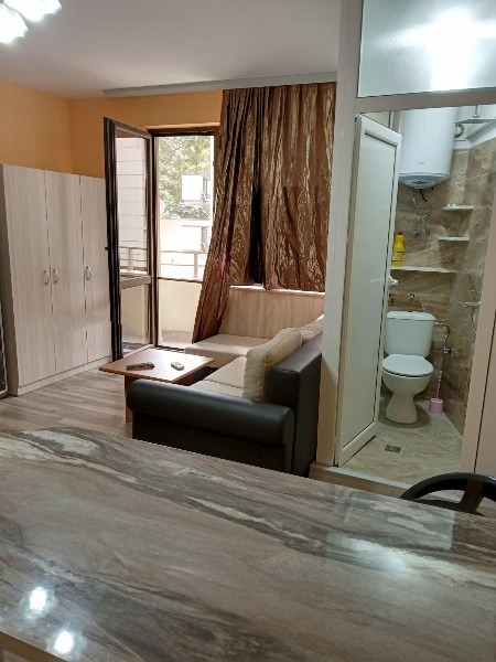 En renta  Estudio Plovdiv , Karshiyaka , 25 metros cuadrados | 17291576 - imagen [2]