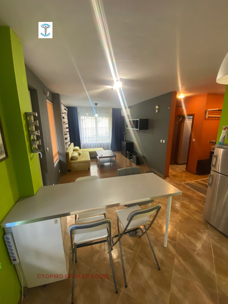 Дава под Наем 2-СТАЕН в град София, Дървеница - 76 кв.м / 650 € » 1 271.29 лв., СТОРМО БРОКЕР ЕООД