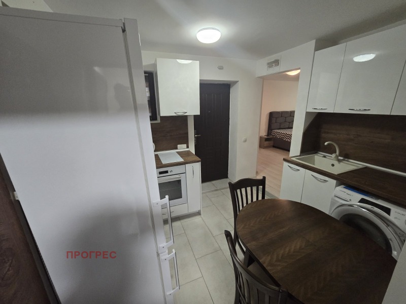 Para alugar  Estúdio Plovdiv , Mladejki Halm , 40 m² | 95083572 - imagem [4]