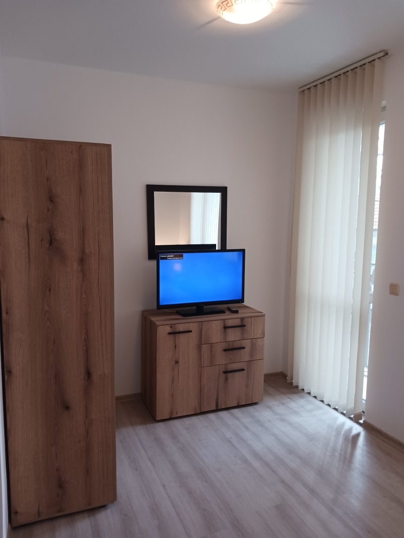 Дава под наем 2-СТАЕН, гр. Варна, Колхозен пазар, снимка 11 - Апартаменти - 52770024