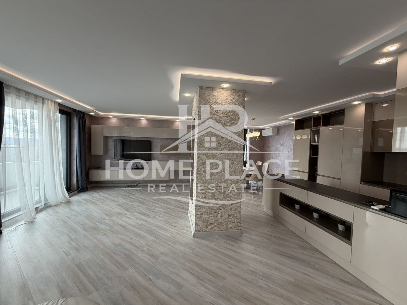 Дава под наем 2-СТАЕН, гр. Варна, Бриз, снимка 5 - Апартаменти - 53618930