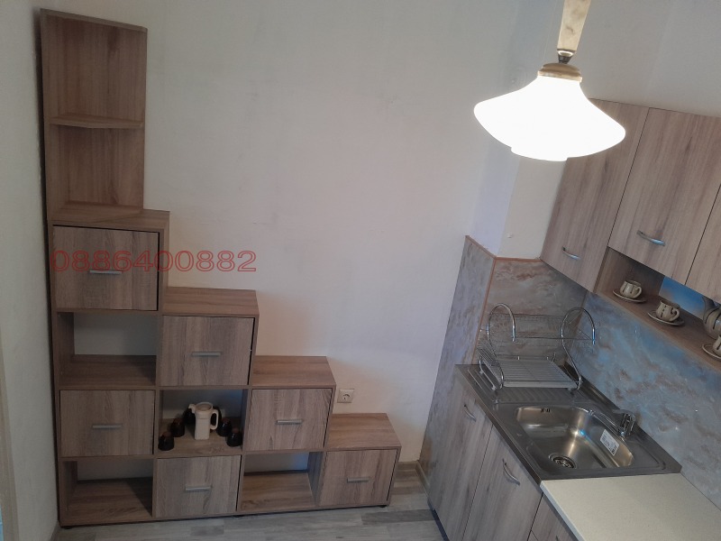 Дава под наем 2-СТАЕН, гр. Враца, Дъбника