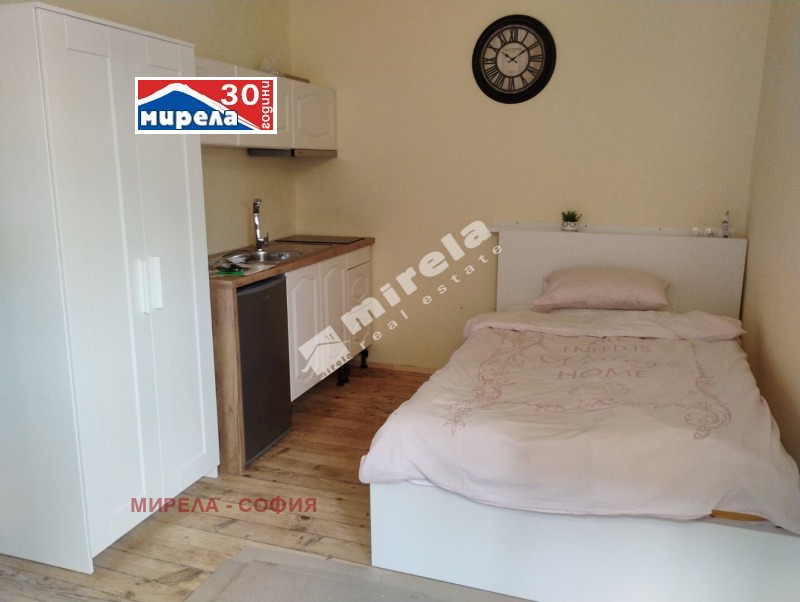 Дава под наем  1-стаен град София , Център , 38 кв.м | 58376851