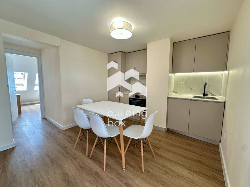 Zu vermieten  3 Schlafzimmer Sofia , Zentar , 90 qm | 50854766 - Bild [2]