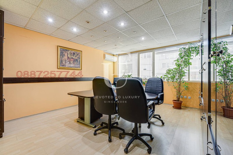 Vuokrattavana  Toimisto Sofia , Hipodruma , 138 neliömetriä | 93237841 - kuva [3]