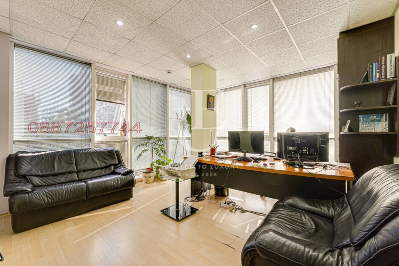 Vuokrattavana  Toimisto Sofia , Hipodruma , 138 neliömetriä | 93237841 - kuva [2]