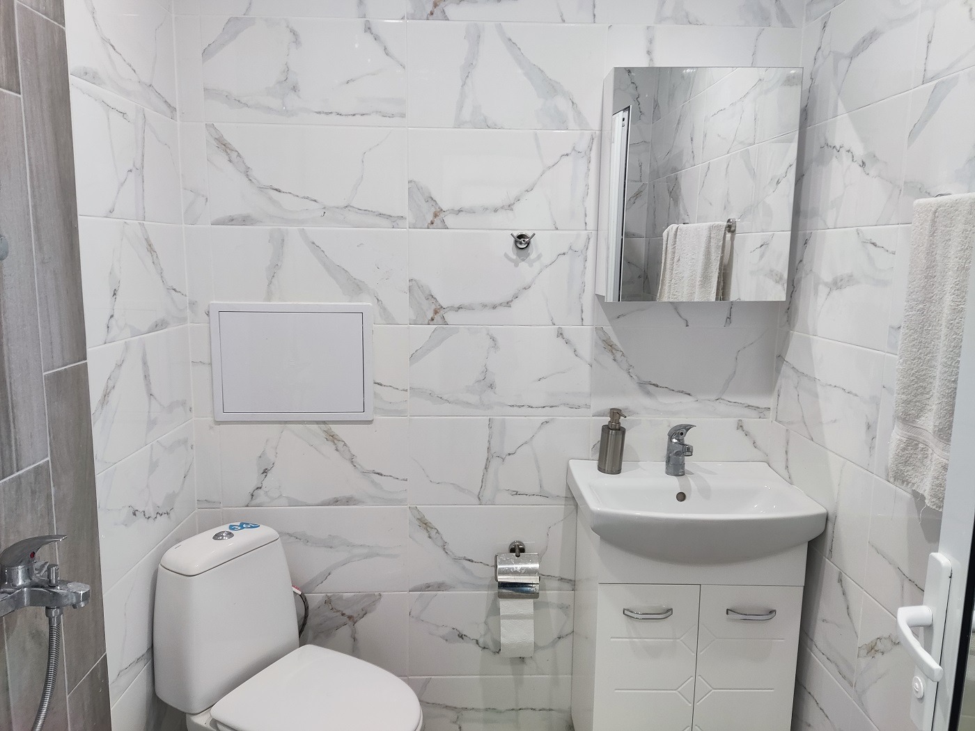 Дава под наем 2-СТАЕН, гр. Пловдив, Тракия, снимка 11 - Апартаменти - 54352928