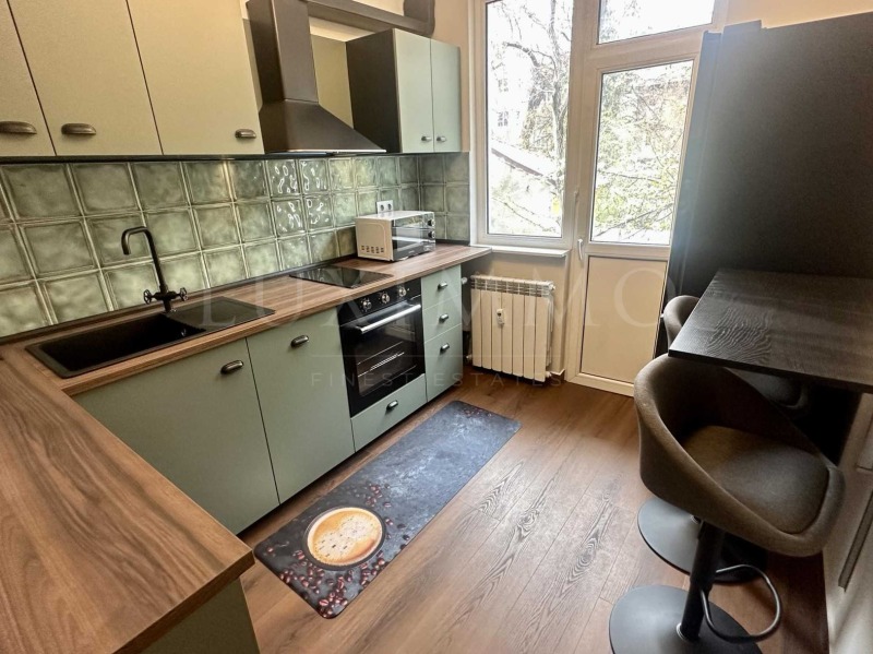 В аренду  2 спальни София , Център , 87 кв.м | 23899909 - изображение [7]