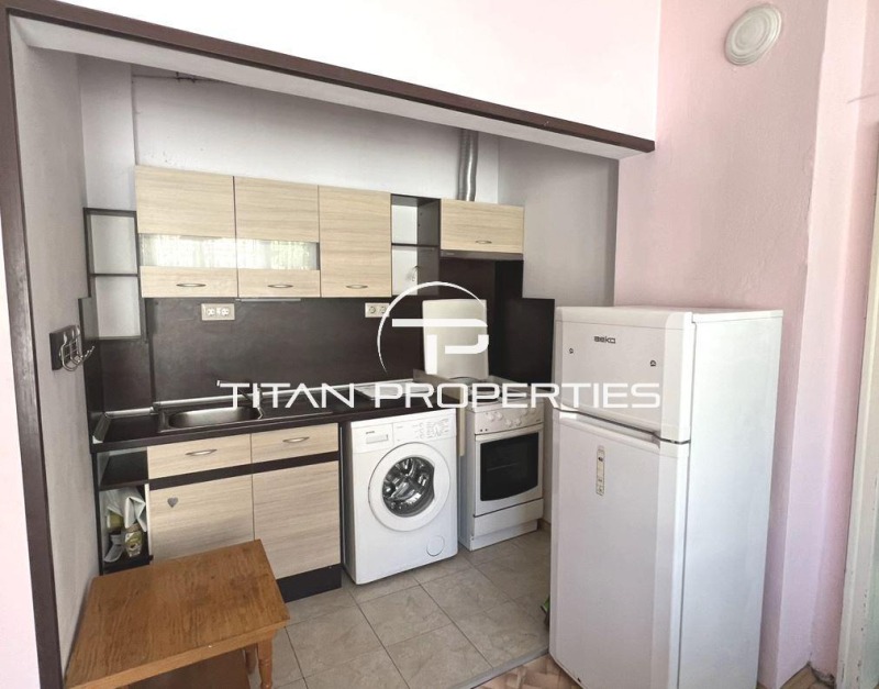 K pronájmu  2 ložnice Varna , Centar , 65 m2 | 73740852