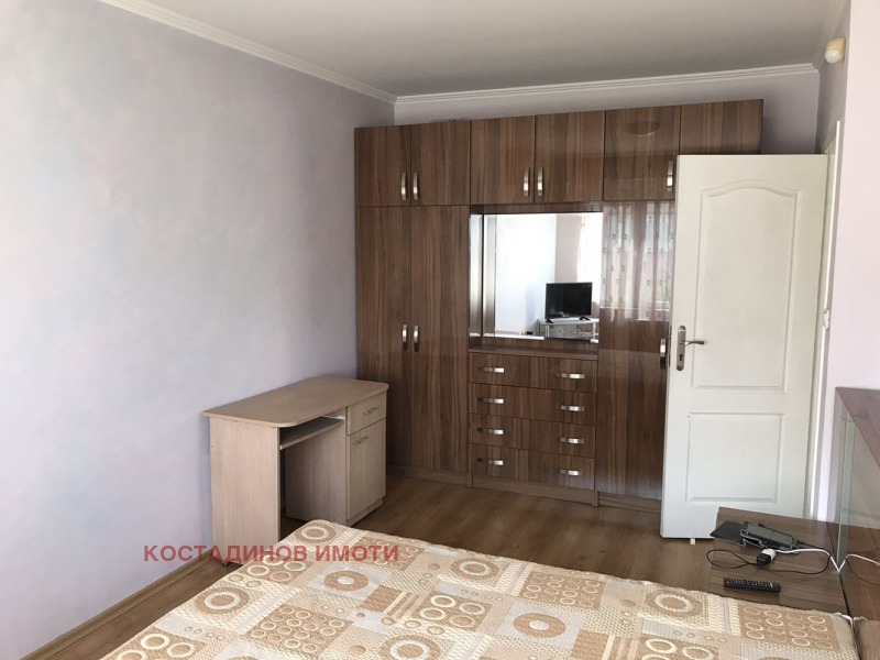 Издаје се  3 спаваће собе Пловдив , Каршијака , 140 м2 | 87294007 - слика [10]