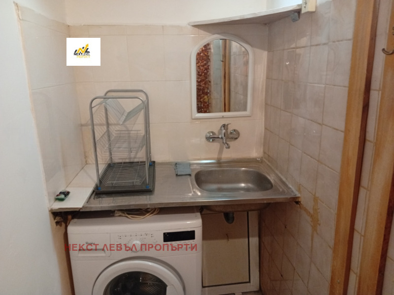 Kiadó  Stúdió Sofia , Ljulin 10 , 48 négyzetméter | 75905534 - kép [5]