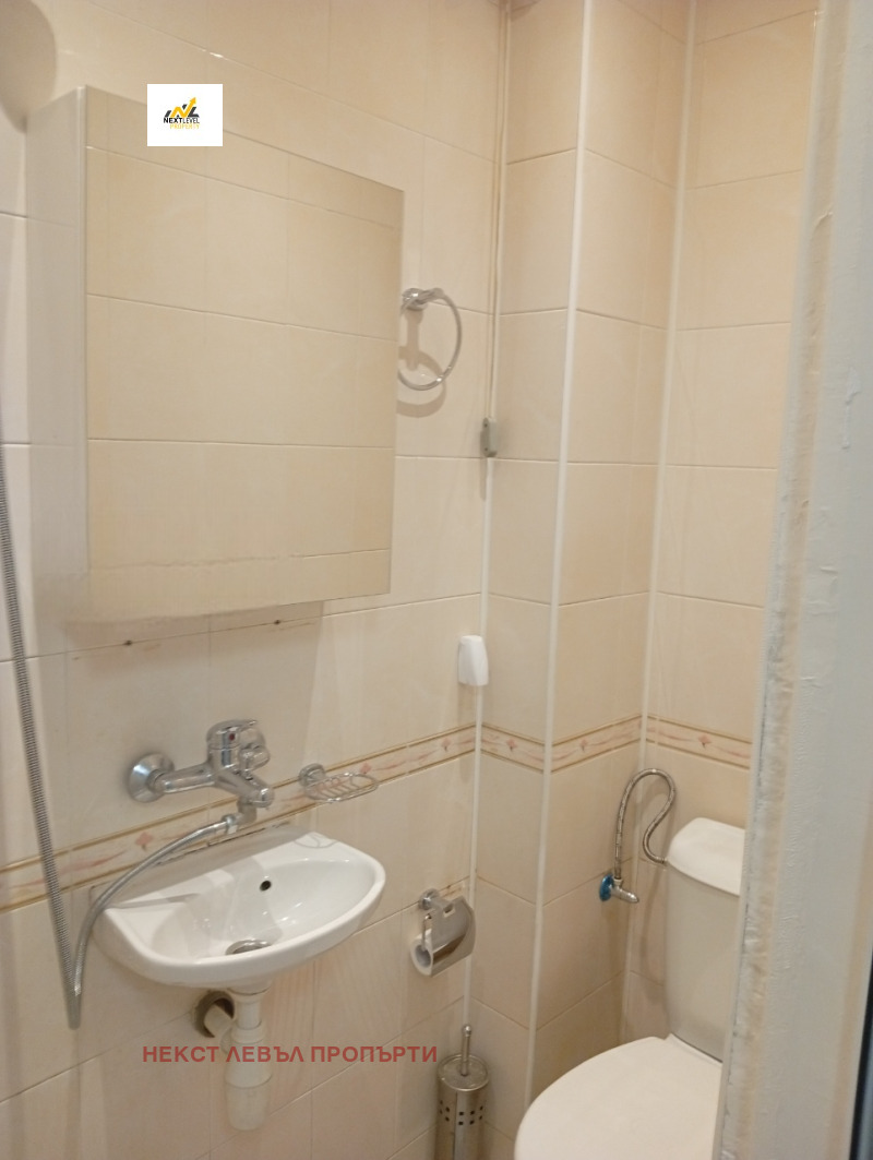 Kiadó  Stúdió Sofia , Ljulin 10 , 48 négyzetméter | 75905534 - kép [7]
