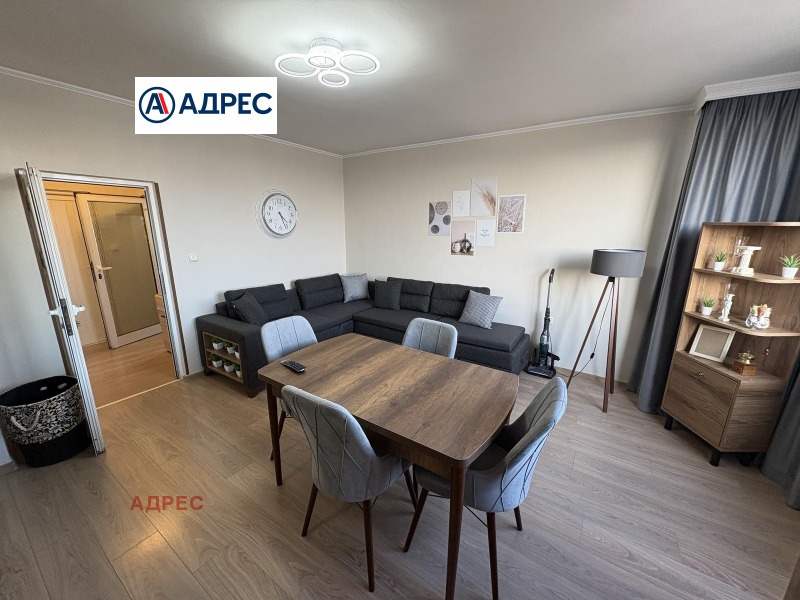 Дава под наем 2-СТАЕН, гр. Варна, ВИНС-Червен площад