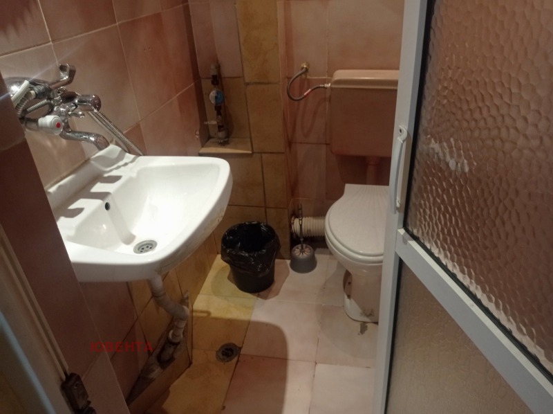 Vuokrattavana  Huone Ruse , Družba 3 , 20 neliömetriä | 81784750 - kuva [4]