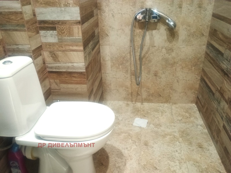 Do wynajęcia  1 sypialnia Sofia , Krasno selo , 60 mkw | 15427096 - obraz [8]