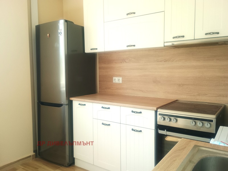 Do wynajęcia  1 sypialnia Sofia , Krasno selo , 60 mkw | 15427096 - obraz [2]