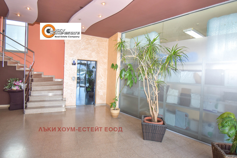 Дава под наем ОФИС, гр. София, Враждебна