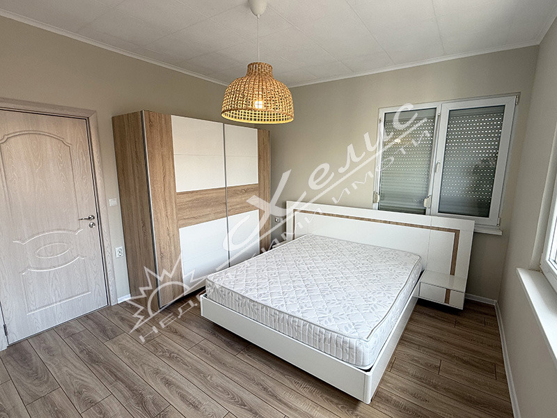 Te huur  2 slaapkamers Burgas , Tsentar , 75 m² | 85266456