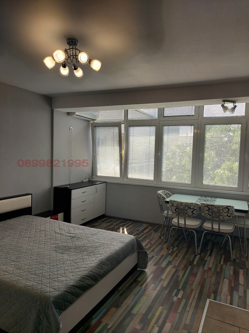 Дава под наем 1-СТАЕН, гр. Пловдив, Център, снимка 2 - Апартаменти - 52923623