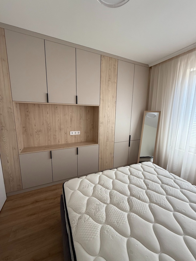 K pronájmu  1 ložnice Sofia , Borovo , 64 m2 | 52855609 - obraz [9]