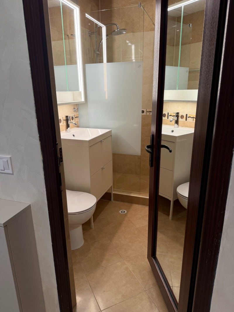 K pronájmu  1 ložnice Sofia , Borovo , 64 m2 | 52855609 - obraz [10]