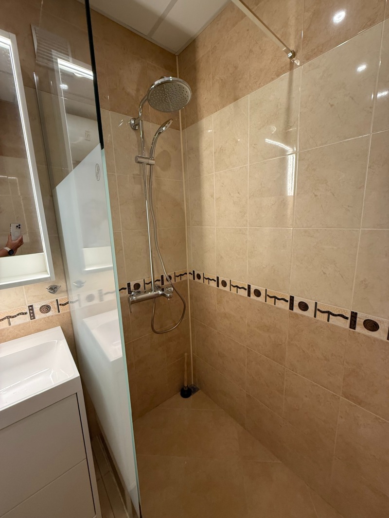 K pronájmu  1 ložnice Sofia , Borovo , 64 m2 | 52855609 - obraz [12]