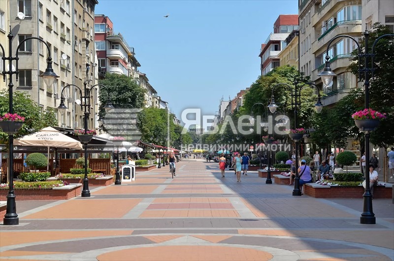 Προς ενοικίαση  Γραφείο Σοφηια , ΤΣενταρ , 850 τ.μ | 36366740