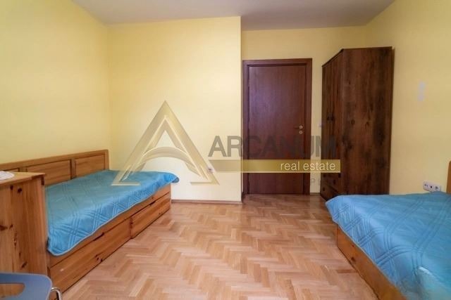 Дава под наем 3-СТАЕН, гр. Варна, Център, снимка 8 - Апартаменти - 54327572