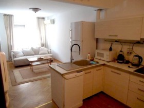 2 bedroom Tsentar, Plovdiv 1