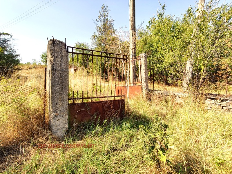 Дава под наем КЪЩА, с. Каменна река, област Хасково, снимка 6 - Къщи - 52745965