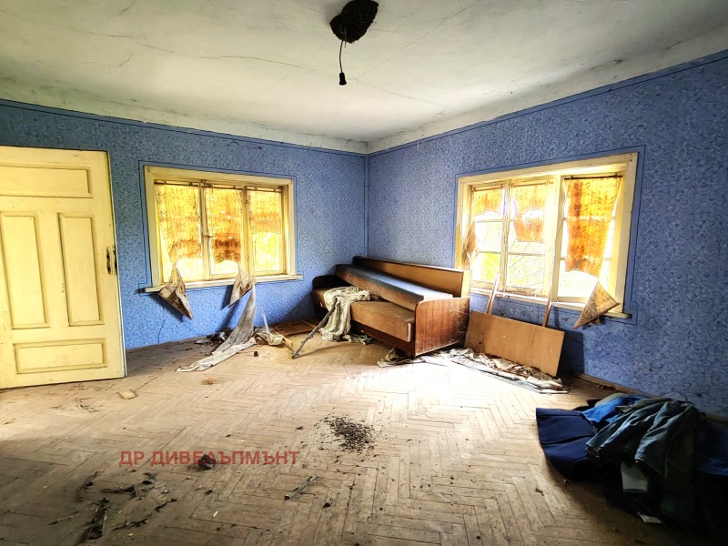 Дава под наем КЪЩА, с. Каменна река, област Хасково, снимка 12 - Къщи - 52745965