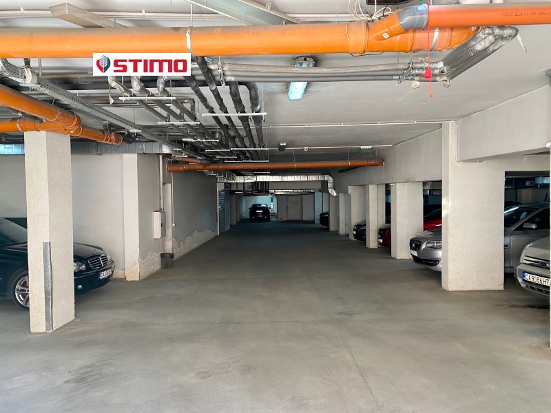 Te huur  Parkeerplaats Sofia , Suchata reka , 20 m² | 36071903 - afbeelding [2]