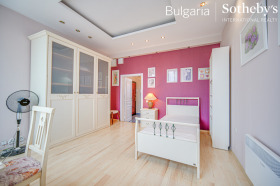 3 sypialnie Centar, Sofia 13