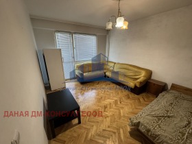 Studio Dobrudjansci, Șumen