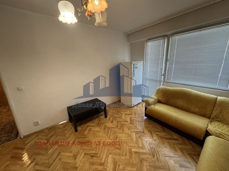 De inchiriat  Studio Șumen , Dobrudjansci , 42 mp | 82466567 - imagine [5]