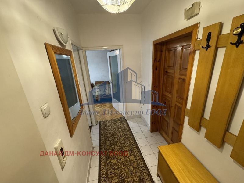De inchiriat  Studio Șumen , Dobrudjansci , 42 mp | 82466567 - imagine [8]