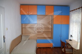 2 dormitoare Țentâr, Varna 5
