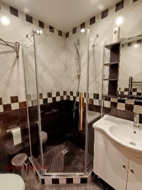 ���� ��� ���� 3-����� | Imot.bg � ����� ������ 8