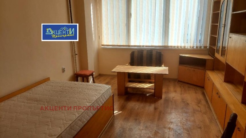Zu vermieten  1 Schlafzimmer Weliko Tarnowo , Zona B , 56 qm | 37571955 - Bild [4]