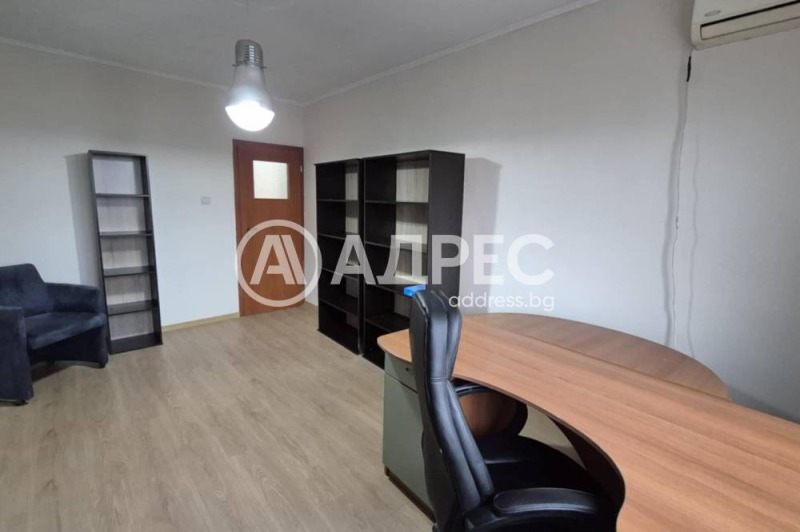 Издаје се  2 спаваће собе Софија , Илинден , 100 м2 | 22639214 - слика [9]