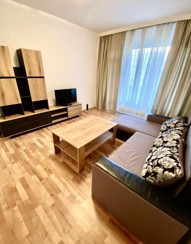 En renta  1 dormitorio Plovdiv , Kamenitsa 2 , 70 metros cuadrados | 62843981