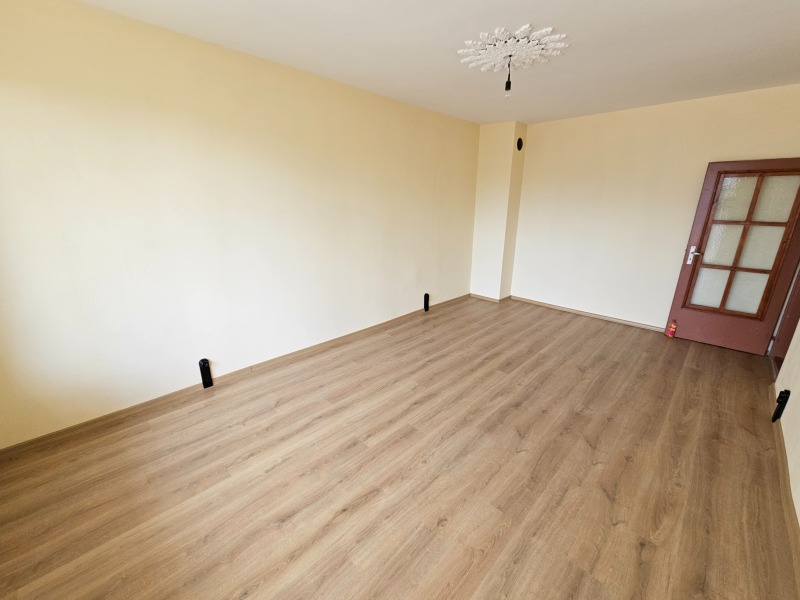 K pronájmu  1 ložnice Razgrad , Orel , 58 m2 | 18723707 - obraz [3]
