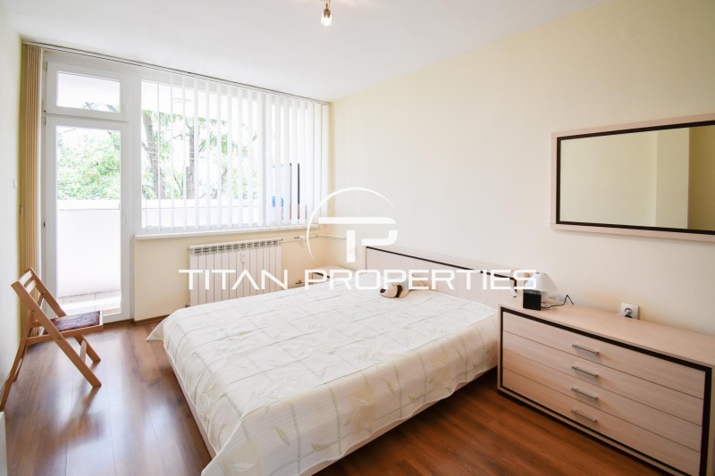 Kiadó  2 hálószobás Sofia , Izgrev , 115 négyzetméter | 80556732 - kép [6]