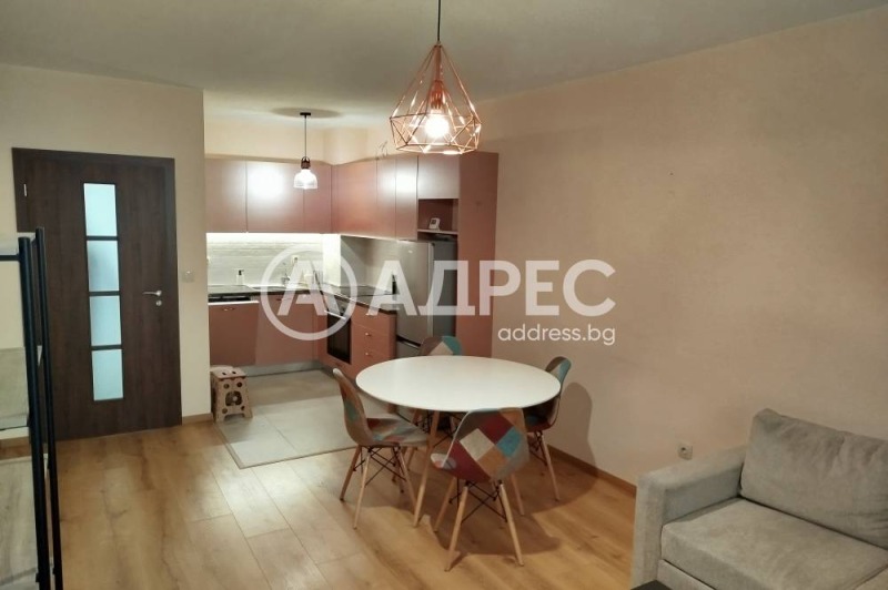 För uthyrning  1 sovrum Sofia , Hladilnika , 75 kvm | 52563426