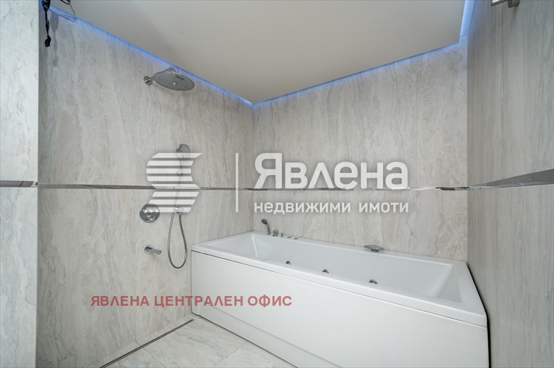 Дава под наем 4-СТАЕН, гр. София, Център, снимка 12 - Апартаменти - 53426343