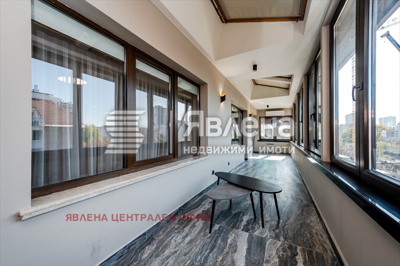 Дава под наем 4-СТАЕН, гр. София, Център, снимка 16 - Апартаменти - 53426343