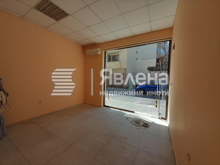 De inchiriat  Birou Plovdiv , Cârșiiaca , 23 mp | 16093060 - imagine [4]