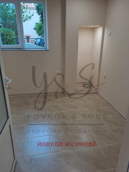Da affittare  Negozio Plovdiv , Kamenitsa 2 , 55 mq | 38428921 - Immagine [2]