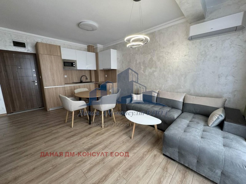 Дава под наем  3-стаен град Шумен , Пазара , 88 кв.м | 49819149 - изображение [2]